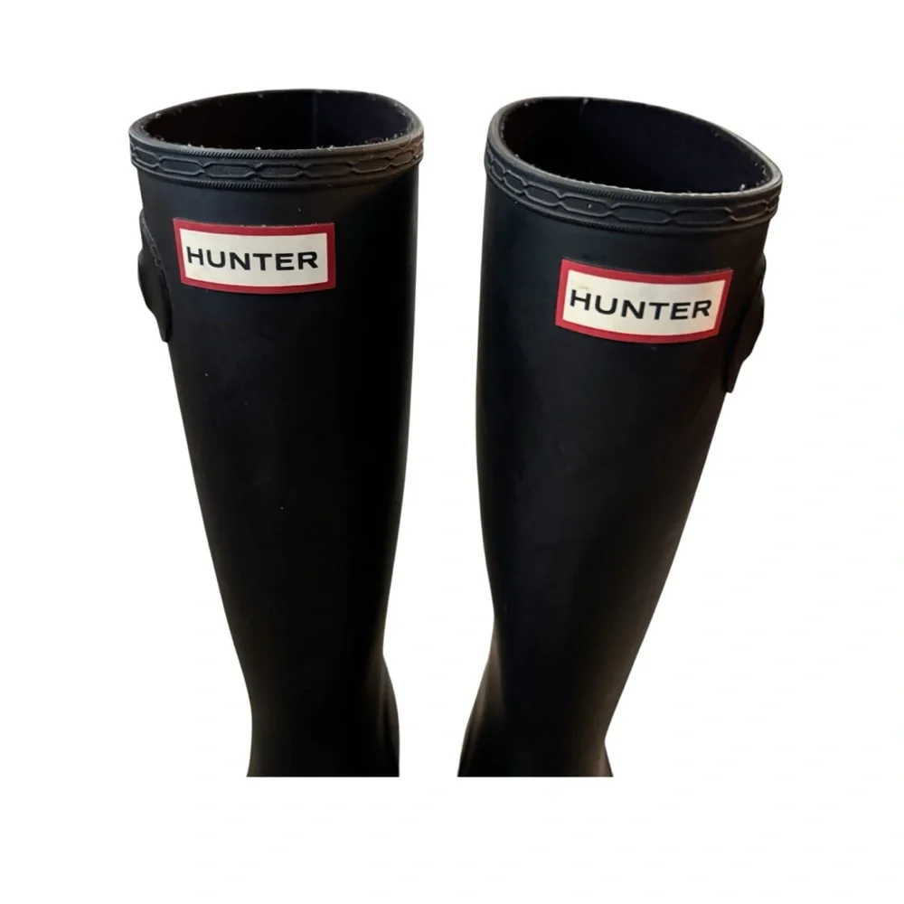 Hunter Classic Black Rain Boots - Picture 7 of 9